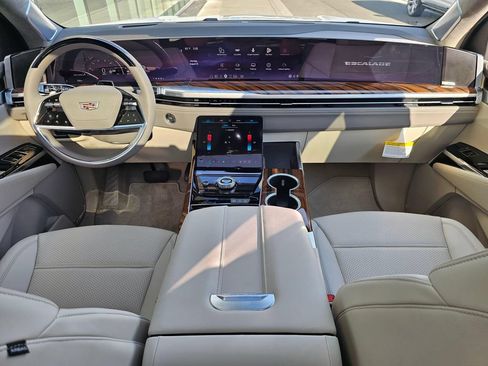 New 2026 Cadillac Escalade Platinum Sport AWD/4WD image 20