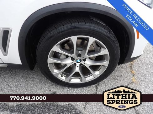 Used 2019 BMW X5 xDrive40i w/ Premium Package 2 AWD/4WD image 10