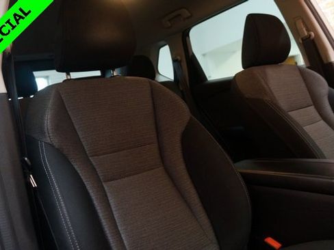 Used 2022 Nissan Rogue SV image 52