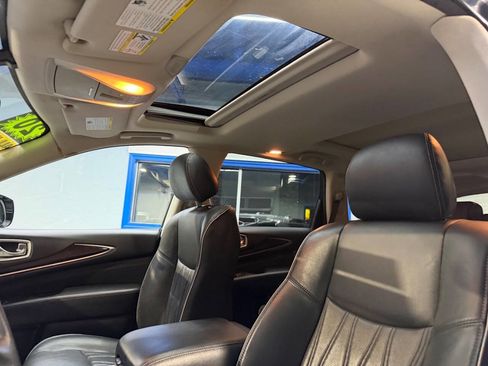 Used 2020 INFINITI QX60 Luxe w/ Sensory Package image 17