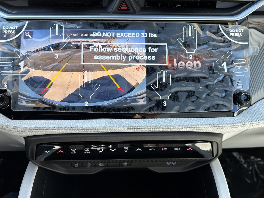 New 2026 Jeep Cherokee Laredo AWD/4WD image 29