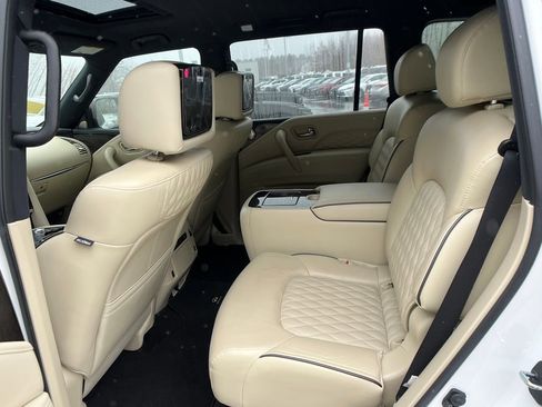 Used 2022 INFINITI QX80 Sensory w/ Cargo Package image 22