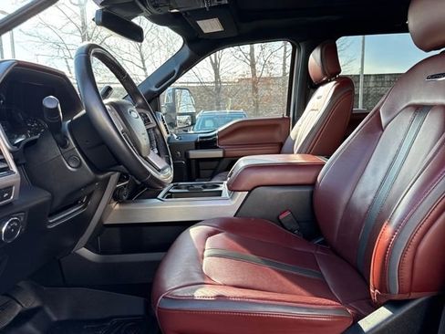 Used 2021 Ford F250 Platinum w/ FX4 Off-Road Package image 11