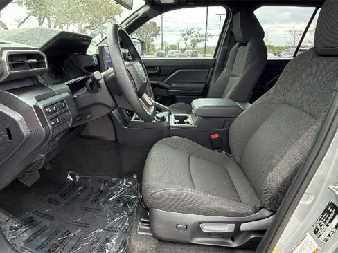 Used 2025 Toyota 4Runner SR5 image 16