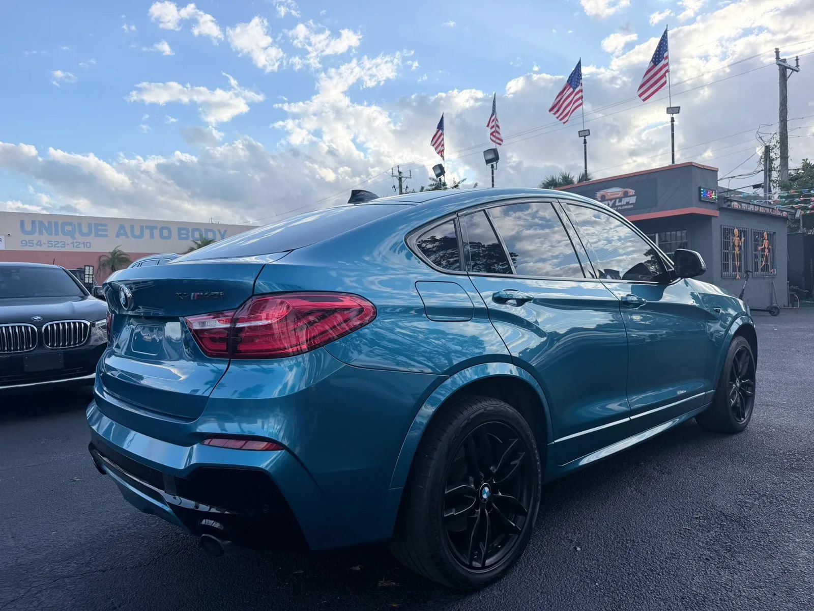 Used 2018 BMW X4 M40i AWD/4WD image 7