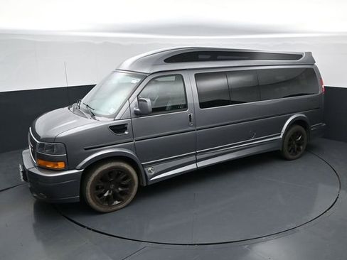Used 2020 GMC Savana 2500 Extended w/ Enhanced Convenience Package RWD image 32