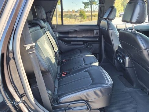 Used 2021 Ford Expedition Limited RWD image 15