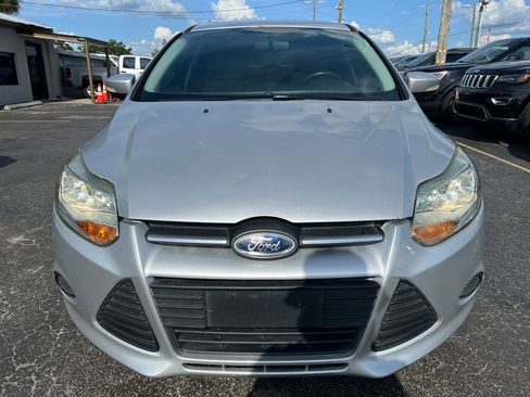 Used 2014 Ford Focus SE FWD image 3