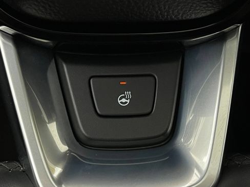 Used 2023 Honda Pilot Elite image 23