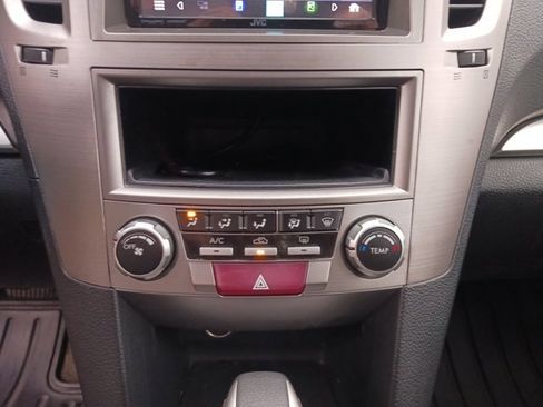 Used 2012 Subaru Outback 2.5i image 21