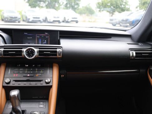 Used 2022 Lexus RC 350 w/ Premium Package RWD image 24
