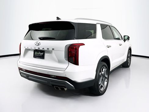 Used 2024 Hyundai Palisade SEL w/ Premium Package FWD image 9