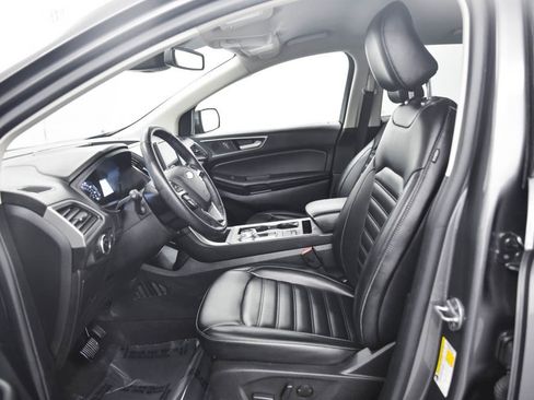 Used 2023 Ford Edge SEL image 11