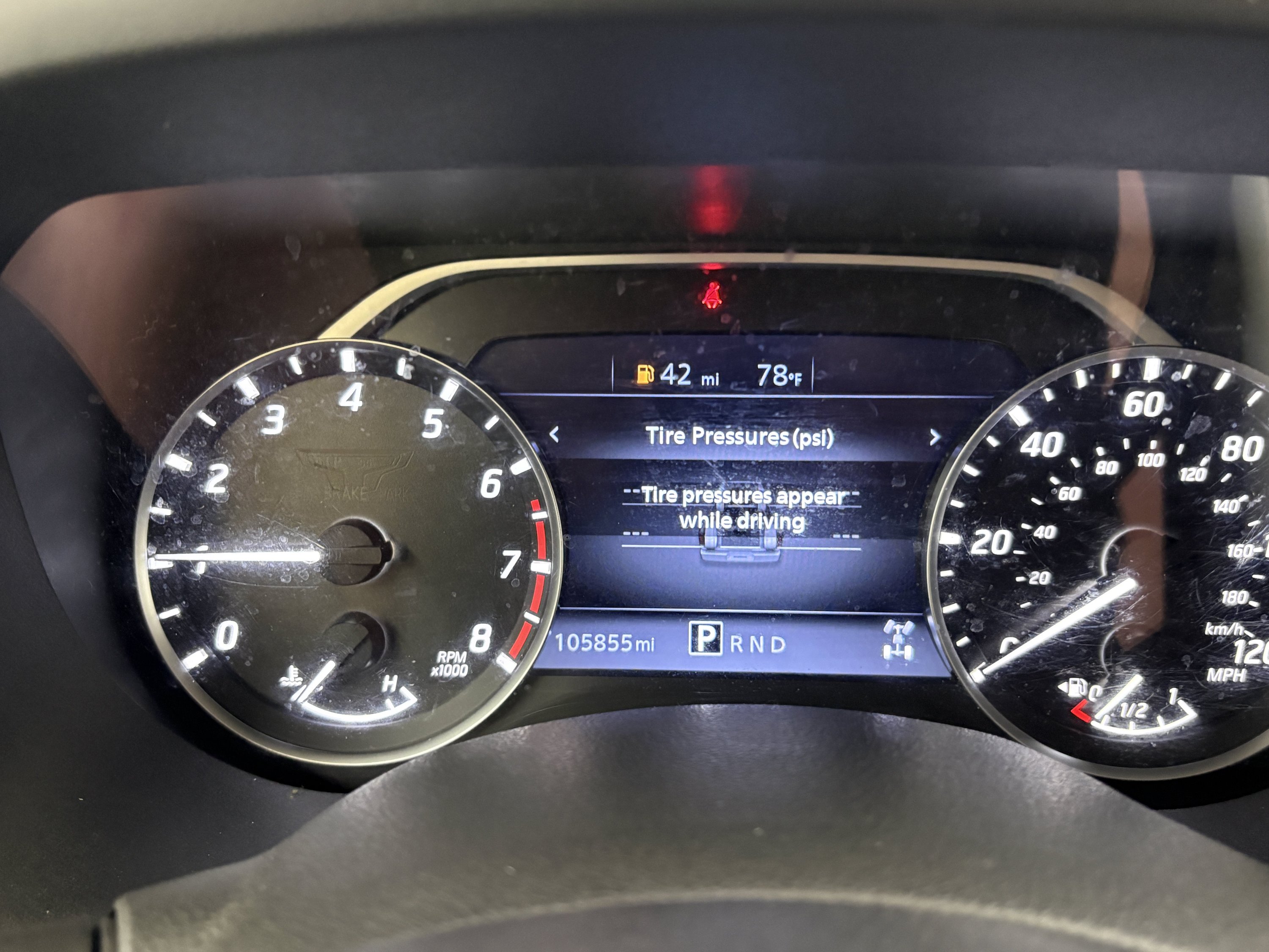 Used 2024 Nissan Titan SV w/ SV Convenience Package AWD/4WD image 32