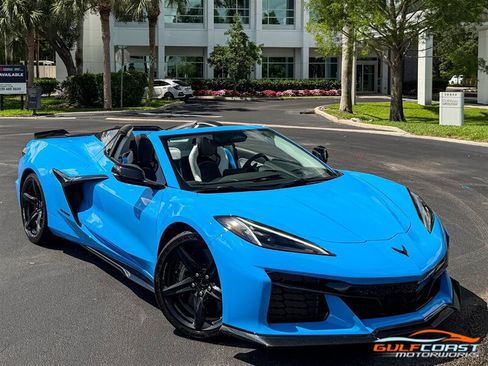 Used 2024 Chevrolet Corvette Z06 RWD image 65