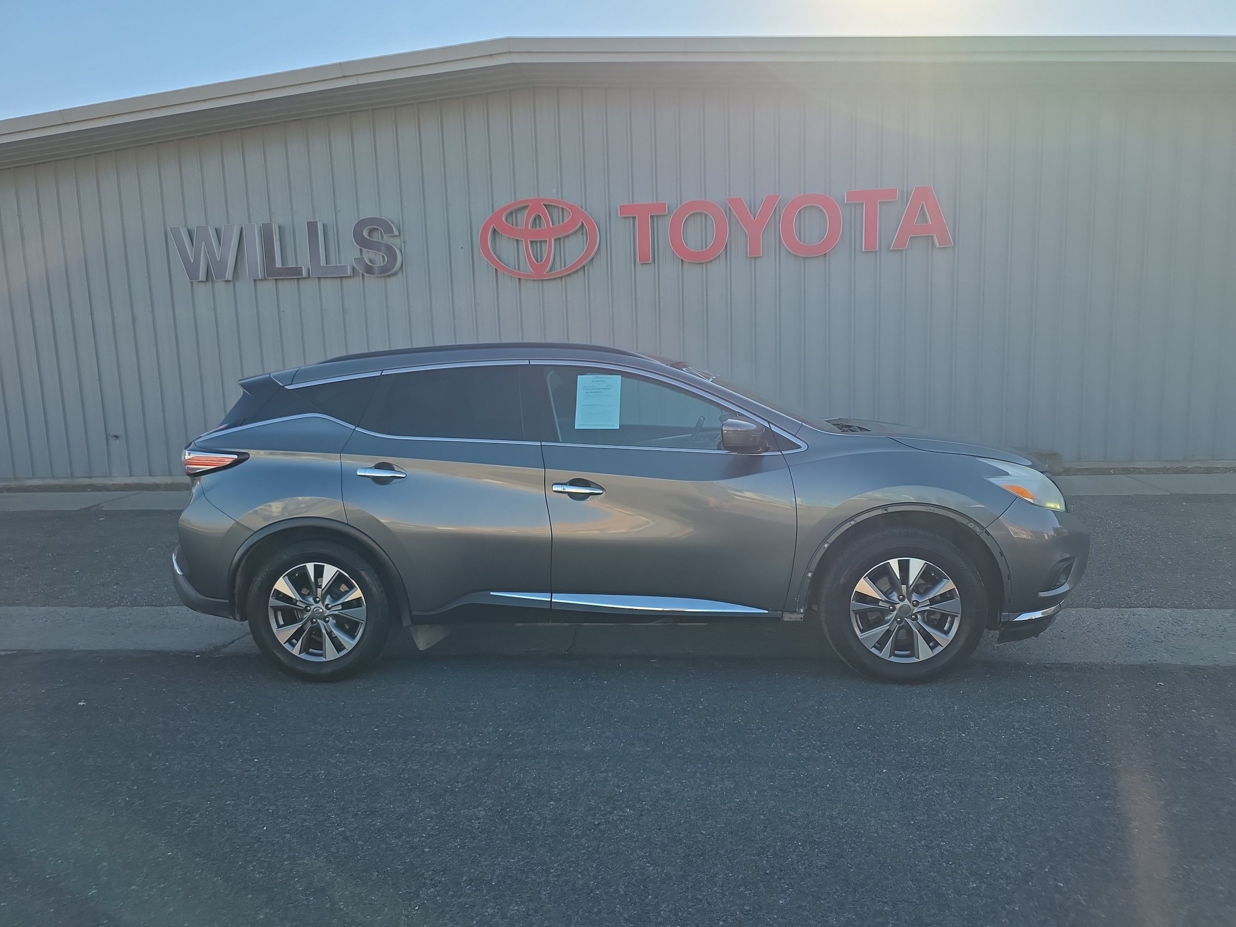 Used 2016 Nissan Murano SV AWD/4WD image 1