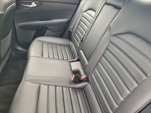 Used 2023 Kia Forte GT-Line w/ GT-Line Premium Package FWD image 13