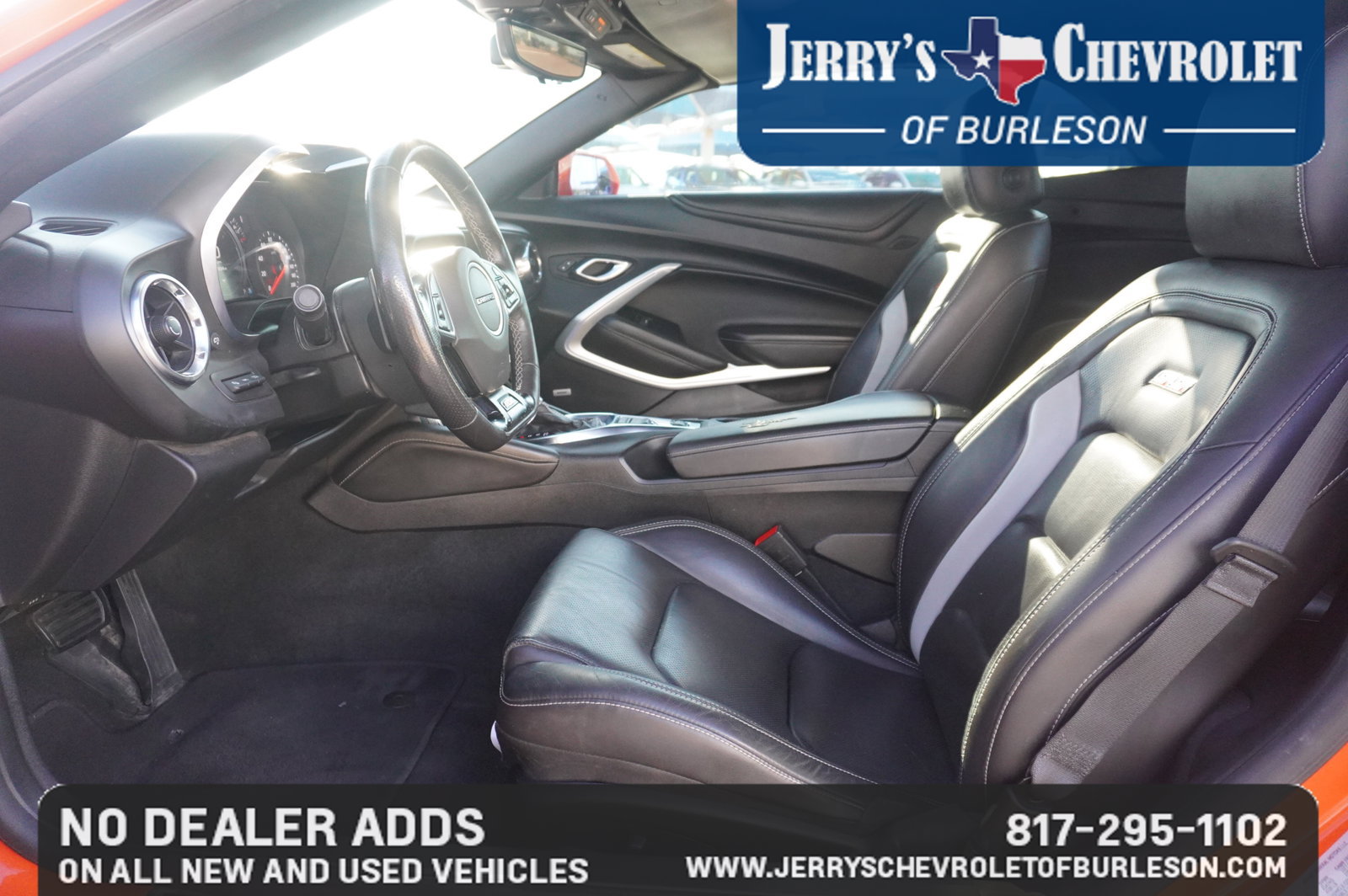 Used 2021 Chevrolet Camaro SS RWD image 12