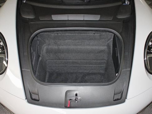 Certified 2024 Porsche 911 Carrera 4 image 12