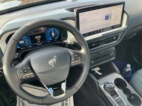 New 2025 Ford Bronco Sport Heritage w/ Convenience Package image 25