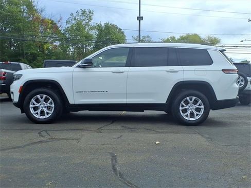 Certified 2022 Jeep Grand Cherokee L Limited image 6