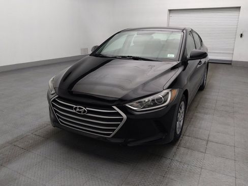 Used 2018 Hyundai Elantra SE FWD image 15