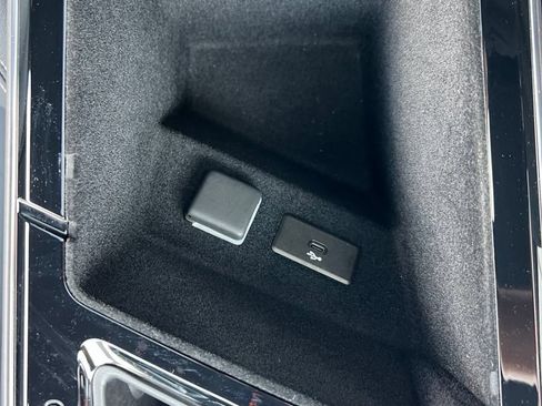 Used 2024 Cadillac Lyriq Tech AWD/4WD image 45