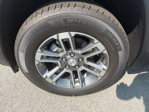 New 2027 GMC Terrain Elevation w/ LPO, Floor Liner Package FWD image 10