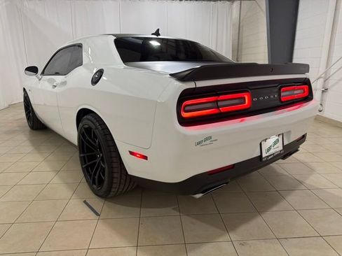 Used 2021 Dodge Challenger R/T Scat Pack w/ T/A Package RWD image 4