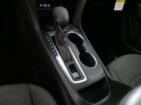 Used 2023 Chevrolet Equinox LT AWD/4WD image 24