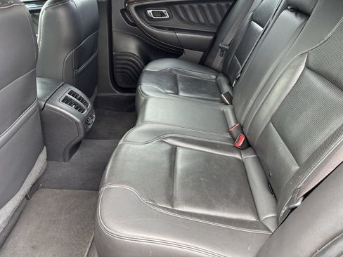 Used 2019 Ford Taurus Limited AWD/4WD image 23