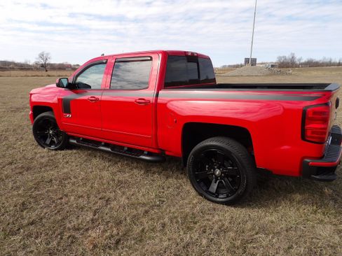 Used 2017 Chevrolet Silverado 1500 LT w/ Rally 2 Edition image 12