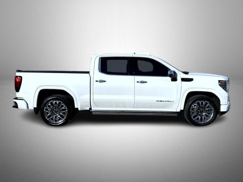 Used 2024 GMC Sierra 1500 Denali Ultimate image 4