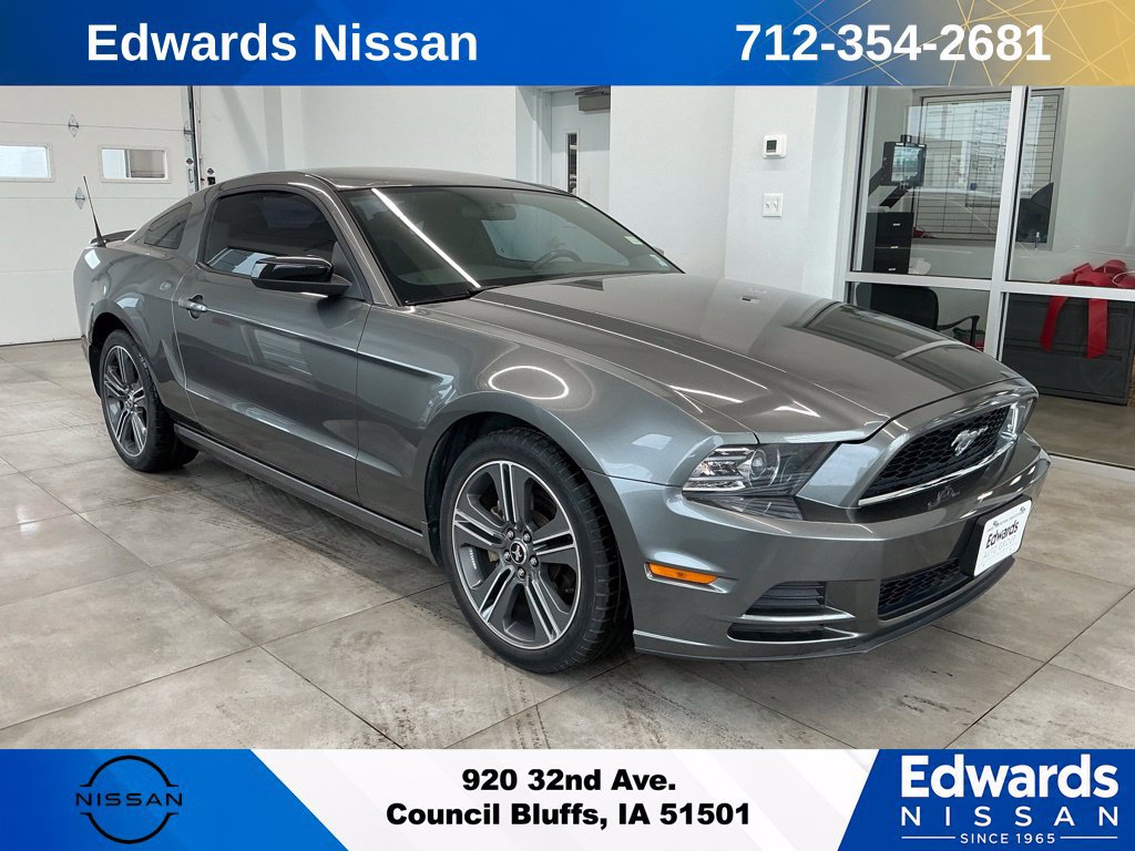 Used 2013 Ford Mustang Coupe w/ V6 Performance Pkg RWD image 1