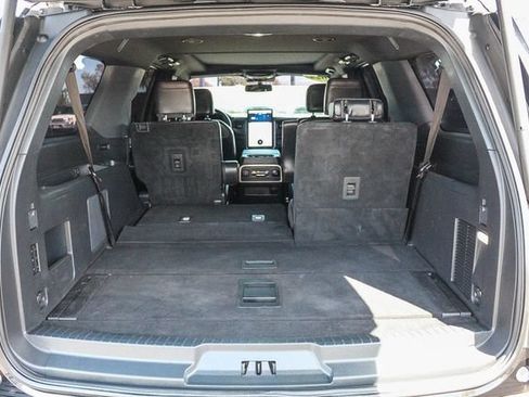 Used 2024 Ford Expedition Max Limited AWD/4WD image 32