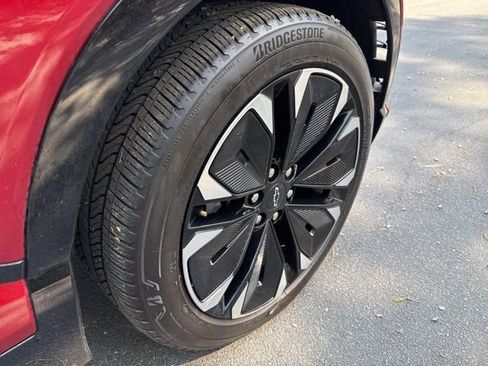 Used 2024 Chevrolet Blazer EV RS image 30