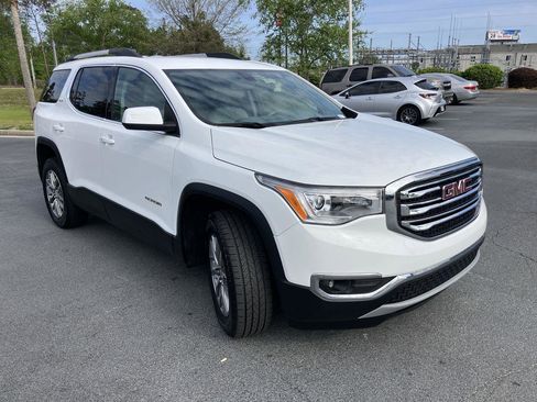 Used 2017 GMC Acadia SLE w/ Driver Alert Package I image 7