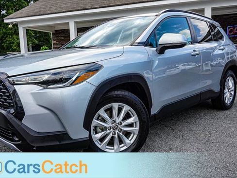 Used 2022 Toyota Corolla Cross LE image 7