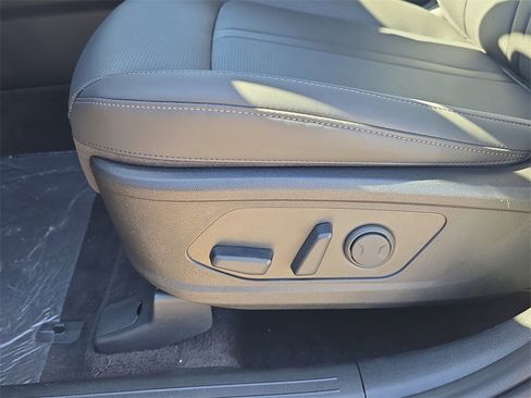 New 2026 Kia Sorento EX image 23