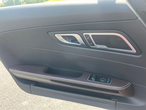 Used 2020 Mercedes-Benz AMG GT Roadster image 24