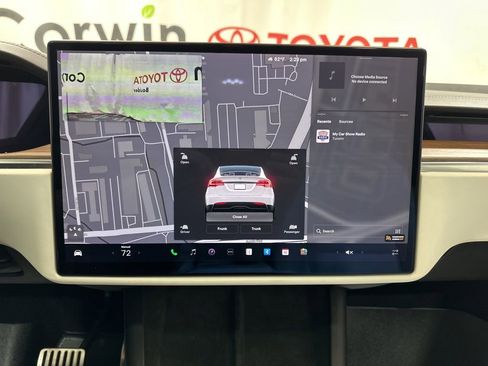 Used 2022 Tesla Model X image 29