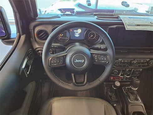 New 2026 Jeep Gladiator Mojave image 12