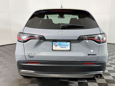 Used 2024 Honda HR-V Sport image 7