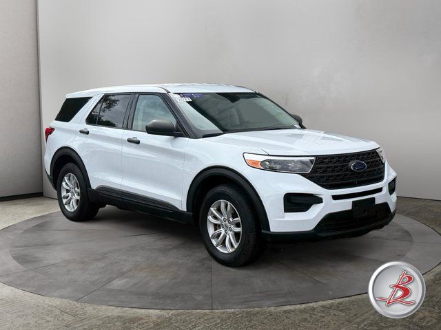 Used 2021 Ford Explorer 4WD w/ Class III Trailer Tow Package image 1