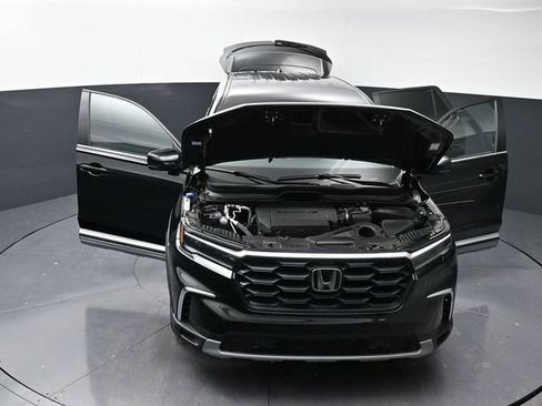 Certified 2025 Honda Pilot EX-L image 44