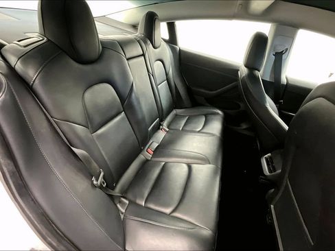 Used 2022 Tesla Model 3 Long Range AWD/4WD image 23