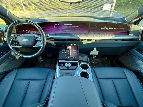 New 2025 Cadillac Escalade IQ Sport 2 AWD/4WD image 30