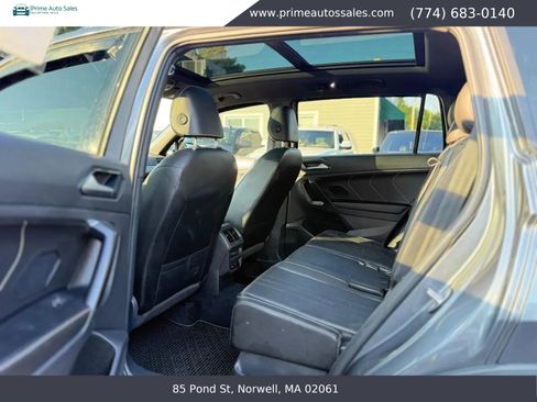 Used 2022 Volkswagen Tiguan SE R-Line AWD/4WD image 12