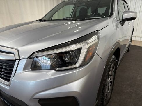 Used 2021 Subaru Forester Premium AWD/4WD image 14