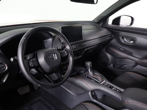 Used 2026 Honda HR-V Sport image 25